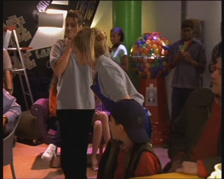 DailyDuff-dot-org_LizzieMcGuire-WorkingGirl1012.jpg