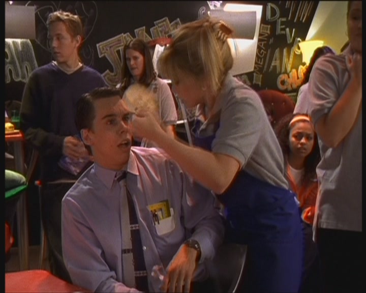 DailyDuff-dot-org_LizzieMcGuire-WorkingGirl1015.jpg