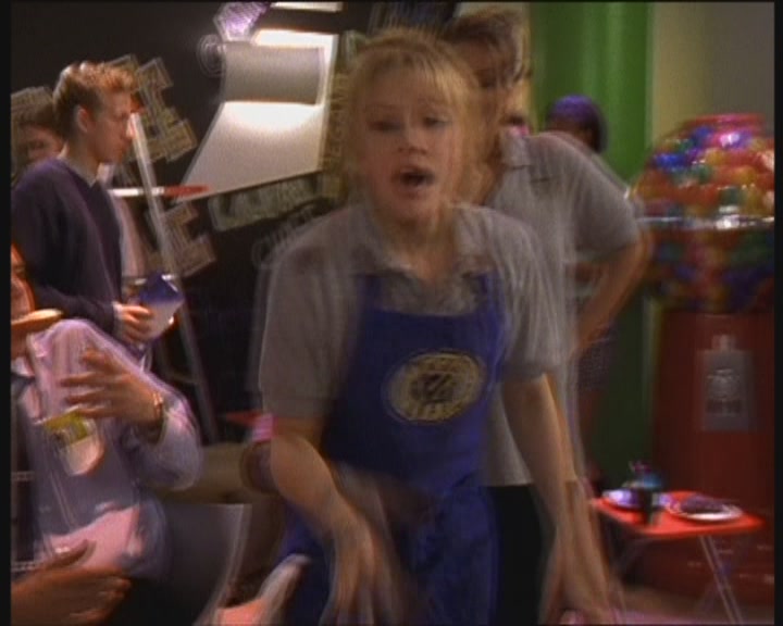 DailyDuff-dot-org_LizzieMcGuire-WorkingGirl1017.jpg