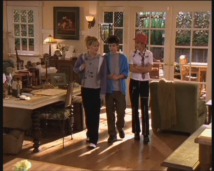 DailyDuff-dot-org_LizzieMcGuire-WorkingGirl1184.jpg