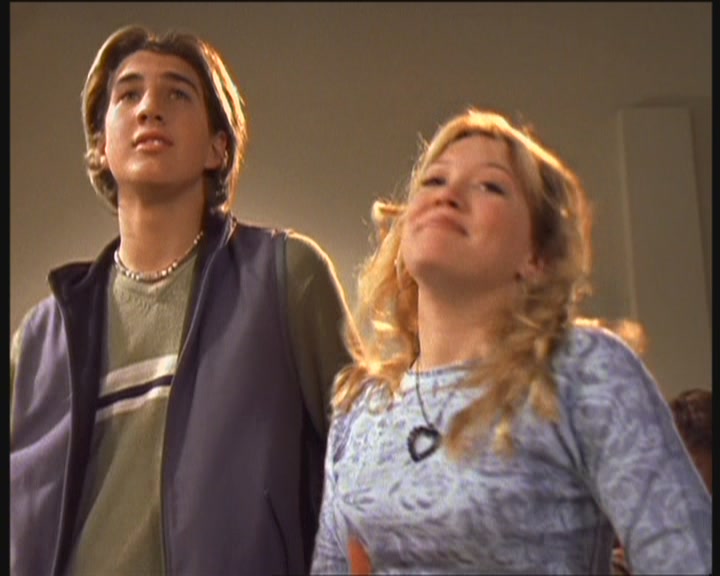 DailyDuff-dot-org_LizzieMcGuire-AndTheWinnerIs0172.jpg