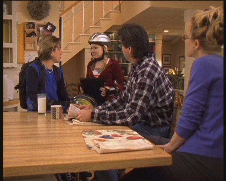 DailyDuff-dot-org_LizzieMcGuire-AndTheWinnerIs0397.jpg DailyDuff-dot-org_LizzieMcGuire-AndTheWinnerIs0397.jpg