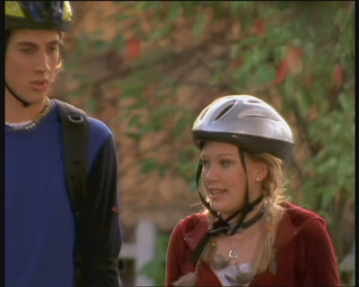 DailyDuff-dot-org_LizzieMcGuire-AndTheWinnerIs0706.jpg