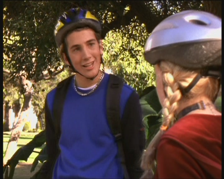 DailyDuff-dot-org_LizzieMcGuire-AndTheWinnerIs1086.jpg