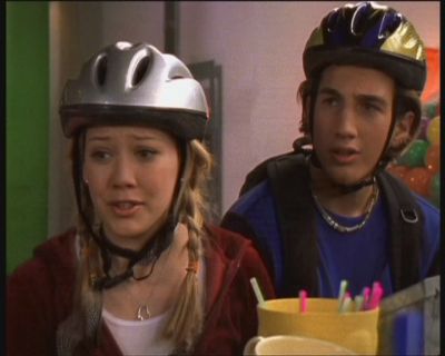 DailyDuff-dot-org_LizzieMcGuire-AndTheWinnerIs0571.jpg