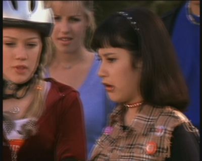 DailyDuff-dot-org_LizzieMcGuire-AndTheWinnerIs1201.jpg