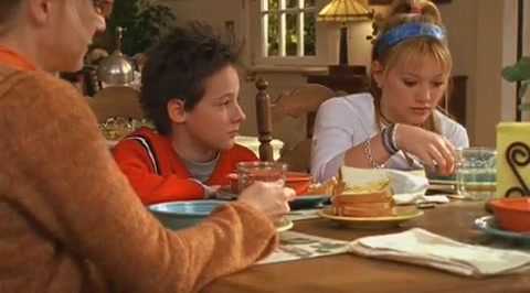 DailyDuff-dot-org_LizzieMcGuire-2x07TheLongestYard0006.jpg DailyDuff-dot-org_LizzieMcGuire-2x07TheLongestYard0006.jpg