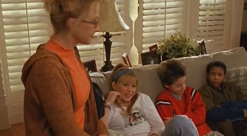 DailyDuff-dot-org_LizzieMcGuire-2x07TheLongestYard0115.jpg DailyDuff-dot-org_LizzieMcGuire-2x07TheLongestYard0115.jpg