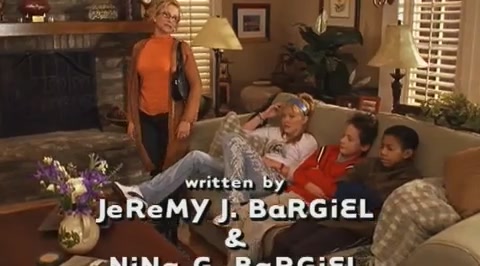 DailyDuff-dot-org_LizzieMcGuire-2x07TheLongestYard0136.jpg DailyDuff-dot-org_LizzieMcGuire-2x07TheLongestYard0136.jpg