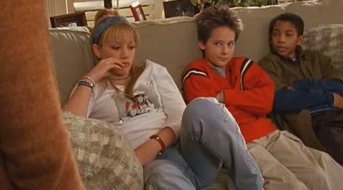 DailyDuff-dot-org_LizzieMcGuire-2x07TheLongestYard0141.jpg DailyDuff-dot-org_LizzieMcGuire-2x07TheLongestYard0141.jpg