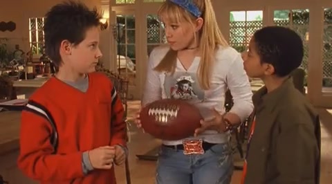 DailyDuff-dot-org_LizzieMcGuire-2x07TheLongestYard0230.jpg DailyDuff-dot-org_LizzieMcGuire-2x07TheLongestYard0230.jpg