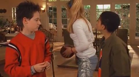 DailyDuff-dot-org_LizzieMcGuire-2x07TheLongestYard0237.jpg DailyDuff-dot-org_LizzieMcGuire-2x07TheLongestYard0237.jpg