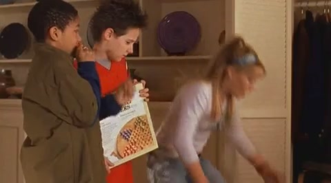 DailyDuff-dot-org_LizzieMcGuire-2x07TheLongestYard0287.jpg DailyDuff-dot-org_LizzieMcGuire-2x07TheLongestYard0287.jpg