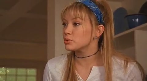 DailyDuff-dot-org_LizzieMcGuire-2x07TheLongestYard0290.jpg DailyDuff-dot-org_LizzieMcGuire-2x07TheLongestYard0290.jpg