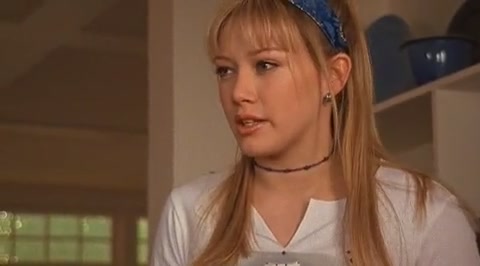DailyDuff-dot-org_LizzieMcGuire-2x07TheLongestYard0306.jpg DailyDuff-dot-org_LizzieMcGuire-2x07TheLongestYard0306.jpg