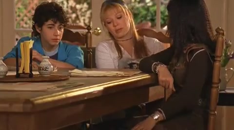 DailyDuff-dot-org_LizzieMcGuire-2x07TheLongestYard0343.jpg DailyDuff-dot-org_LizzieMcGuire-2x07TheLongestYard0343.jpg