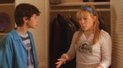 DailyDuff-dot-org_LizzieMcGuire-2x07TheLongestYard0348.jpg DailyDuff-dot-org_LizzieMcGuire-2x07TheLongestYard0348.jpg