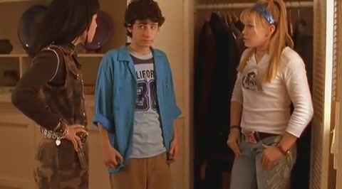 DailyDuff-dot-org_LizzieMcGuire-2x07TheLongestYard0351.jpg DailyDuff-dot-org_LizzieMcGuire-2x07TheLongestYard0351.jpg
