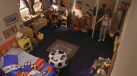 DailyDuff-dot-org_LizzieMcGuire-2x07TheLongestYard0358.jpg DailyDuff-dot-org_LizzieMcGuire-2x07TheLongestYard0358.jpg