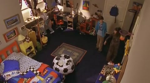 DailyDuff-dot-org_LizzieMcGuire-2x07TheLongestYard0362.jpg DailyDuff-dot-org_LizzieMcGuire-2x07TheLongestYard0362.jpg