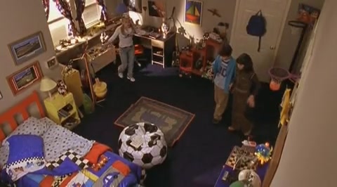 DailyDuff-dot-org_LizzieMcGuire-2x07TheLongestYard0363.jpg DailyDuff-dot-org_LizzieMcGuire-2x07TheLongestYard0363.jpg