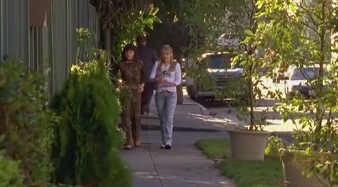 DailyDuff-dot-org_LizzieMcGuire-2x07TheLongestYard0640.jpg DailyDuff-dot-org_LizzieMcGuire-2x07TheLongestYard0640.jpg