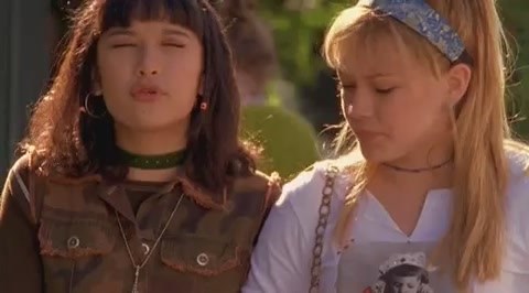 DailyDuff-dot-org_LizzieMcGuire-2x07TheLongestYard0667.jpg DailyDuff-dot-org_LizzieMcGuire-2x07TheLongestYard0667.jpg