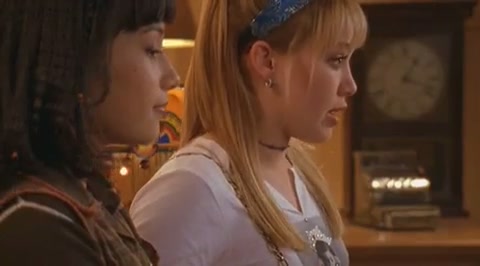 DailyDuff-dot-org_LizzieMcGuire-2x07TheLongestYard0856.jpg DailyDuff-dot-org_LizzieMcGuire-2x07TheLongestYard0856.jpg