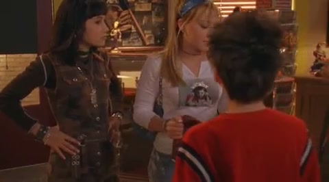 DailyDuff-dot-org_LizzieMcGuire-2x07TheLongestYard0875.jpg DailyDuff-dot-org_LizzieMcGuire-2x07TheLongestYard0875.jpg