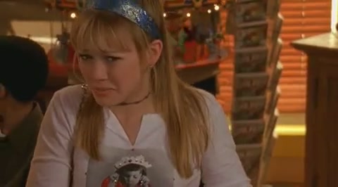 DailyDuff-dot-org_LizzieMcGuire-2x07TheLongestYard0909.jpg DailyDuff-dot-org_LizzieMcGuire-2x07TheLongestYard0909.jpg