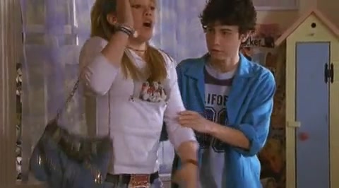 DailyDuff-dot-org_LizzieMcGuire-2x07TheLongestYard0978.jpg DailyDuff-dot-org_LizzieMcGuire-2x07TheLongestYard0978.jpg