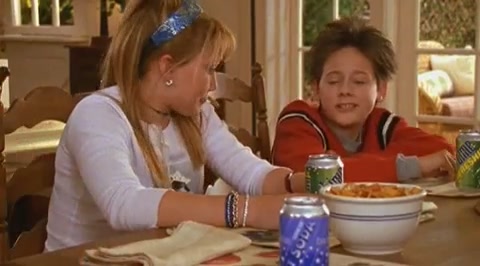 DailyDuff-dot-org_LizzieMcGuire-2x07TheLongestYard1071.jpg DailyDuff-dot-org_LizzieMcGuire-2x07TheLongestYard1071.jpg