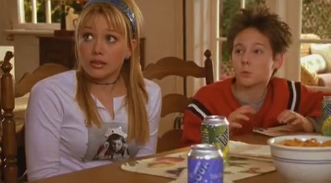DailyDuff-dot-org_LizzieMcGuire-2x07TheLongestYard1084.jpg DailyDuff-dot-org_LizzieMcGuire-2x07TheLongestYard1084.jpg
