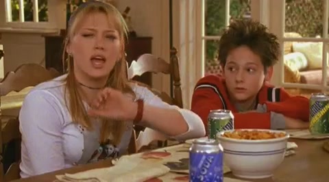 DailyDuff-dot-org_LizzieMcGuire-2x07TheLongestYard1116.jpg DailyDuff-dot-org_LizzieMcGuire-2x07TheLongestYard1116.jpg