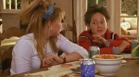 DailyDuff-dot-org_LizzieMcGuire-2x07TheLongestYard1119.jpg DailyDuff-dot-org_LizzieMcGuire-2x07TheLongestYard1119.jpg