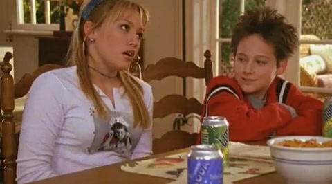 DailyDuff-dot-org_LizzieMcGuire-2x07TheLongestYard1140.jpg DailyDuff-dot-org_LizzieMcGuire-2x07TheLongestYard1140.jpg