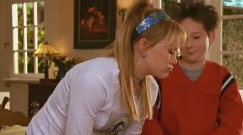 DailyDuff-dot-org_LizzieMcGuire-2x07TheLongestYard1142.jpg DailyDuff-dot-org_LizzieMcGuire-2x07TheLongestYard1142.jpg