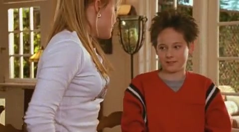 DailyDuff-dot-org_LizzieMcGuire-2x07TheLongestYard1143.jpg DailyDuff-dot-org_LizzieMcGuire-2x07TheLongestYard1143.jpg