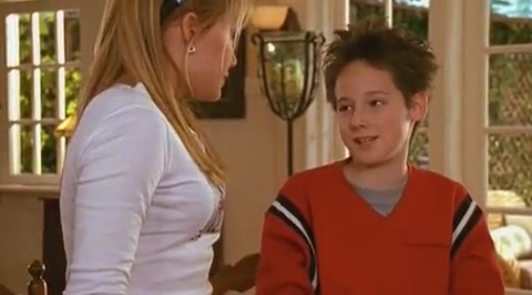 DailyDuff-dot-org_LizzieMcGuire-2x07TheLongestYard1144.jpg DailyDuff-dot-org_LizzieMcGuire-2x07TheLongestYard1144.jpg