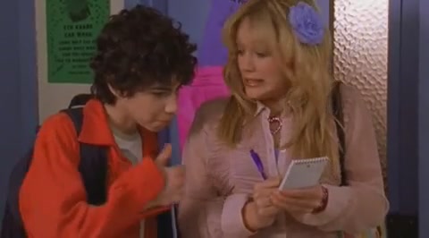 DailyDuff-dot-org_LizzieMcGuire-2x08JustFriends0549.jpg DailyDuff-dot-org_LizzieMcGuire-2x08JustFriends0549.jpg
