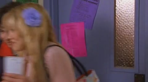 DailyDuff-dot-org_LizzieMcGuire-2x08JustFriends0550.jpg DailyDuff-dot-org_LizzieMcGuire-2x08JustFriends0550.jpg