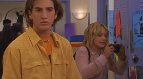 DailyDuff-dot-org_LizzieMcGuire-2x08JustFriends0561.jpg DailyDuff-dot-org_LizzieMcGuire-2x08JustFriends0561.jpg
