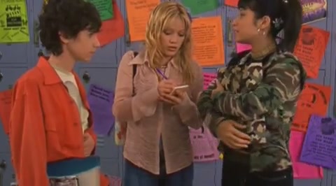 DailyDuff-dot-org_LizzieMcGuire-2x08JustFriends0599.jpg DailyDuff-dot-org_LizzieMcGuire-2x08JustFriends0599.jpg