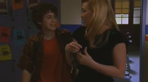DailyDuff-dot-org_LizzieMcGuire-2x08JustFriends0763.jpg