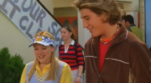 DailyDuff-dot-org_LizzieMcGuire-2x08JustFriends0903.jpg