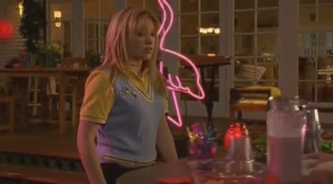 DailyDuff-dot-org_LizzieMcGuire-2x08JustFriends1051.jpg