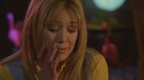 DailyDuff-dot-org_LizzieMcGuire-2x08JustFriends1091.jpg