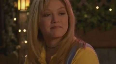 DailyDuff-dot-org_LizzieMcGuire-2x08JustFriends1129.jpg DailyDuff-dot-org_LizzieMcGuire-2x08JustFriends1129.jpg