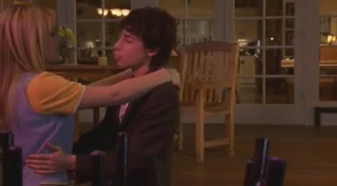 DailyDuff-dot-org_LizzieMcGuire-2x08JustFriends1152.jpg DailyDuff-dot-org_LizzieMcGuire-2x08JustFriends1152.jpg