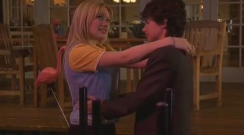 DailyDuff-dot-org_LizzieMcGuire-2x08JustFriends1156.jpg